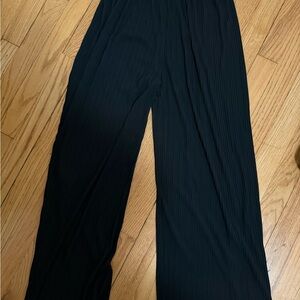 Oak and Fort Black Pleated Pants